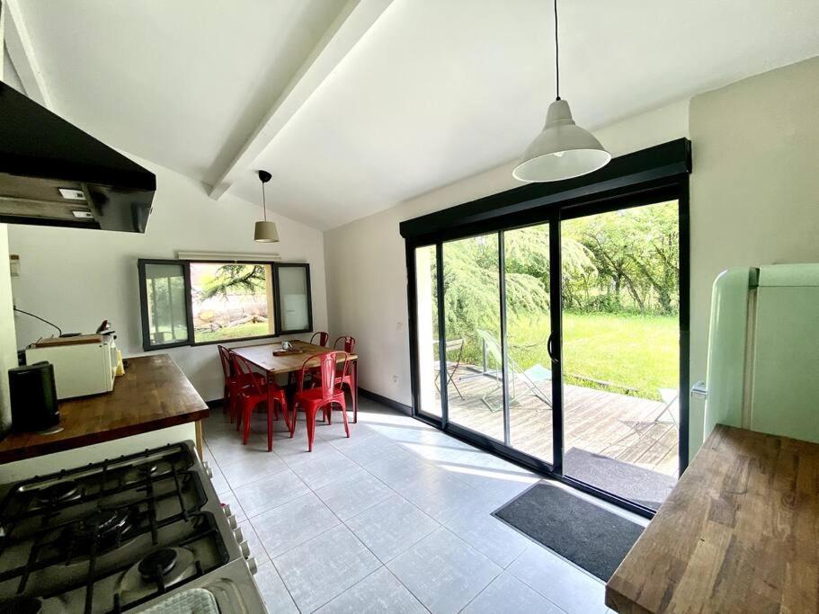 La Lande - Petite Maison Avec Jardin Vendat Luaran gambar